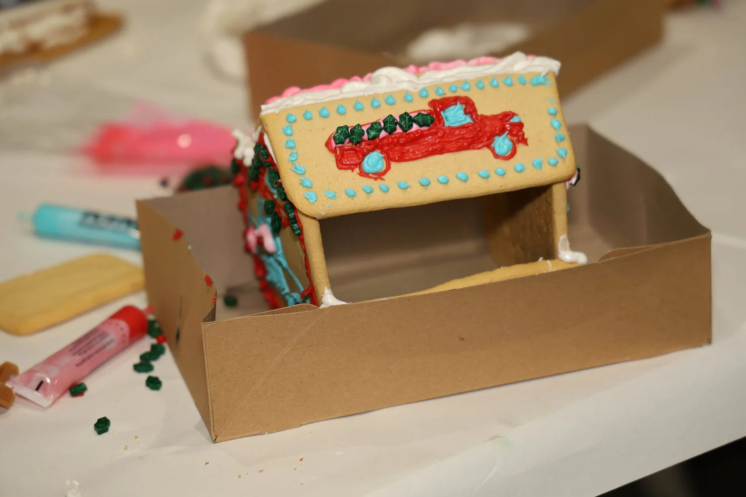 Little Sparks: Gingerbread Garage