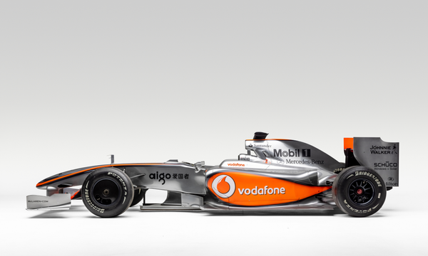 2009 McLaren MP4-24 - Image 4