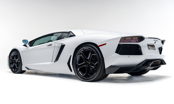 2011 Lamborghini Aventador LP 700-4 - Image 10