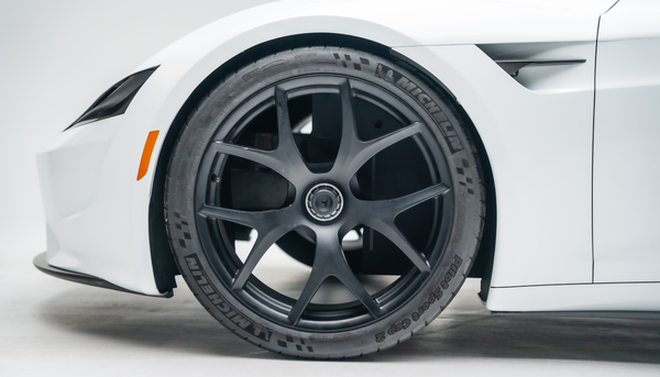 2017 Tesla Roadster 2.0 - Image 10