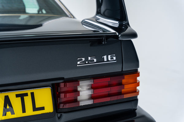 1990 Mercedes-Benz 190 E 2.5-16 Evolution II - Image 7