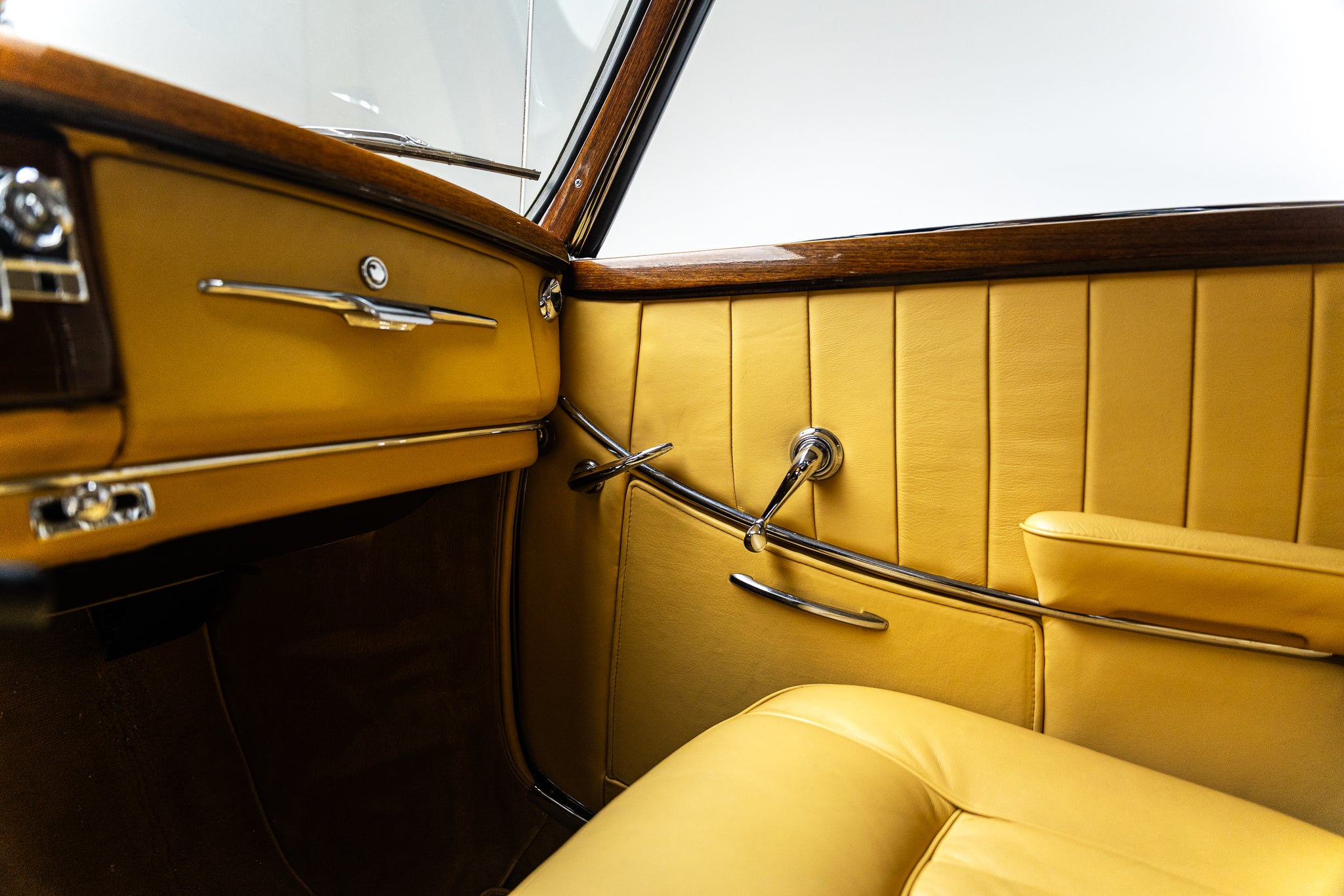 1953 Mercedes-Benz 220 Cabriolet A “Wedding” by Hiro Yamagata