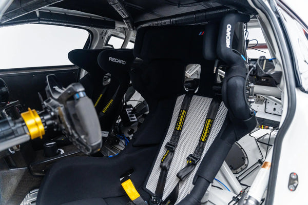 2024 BMW M4 GT4 (G82) - Image 2